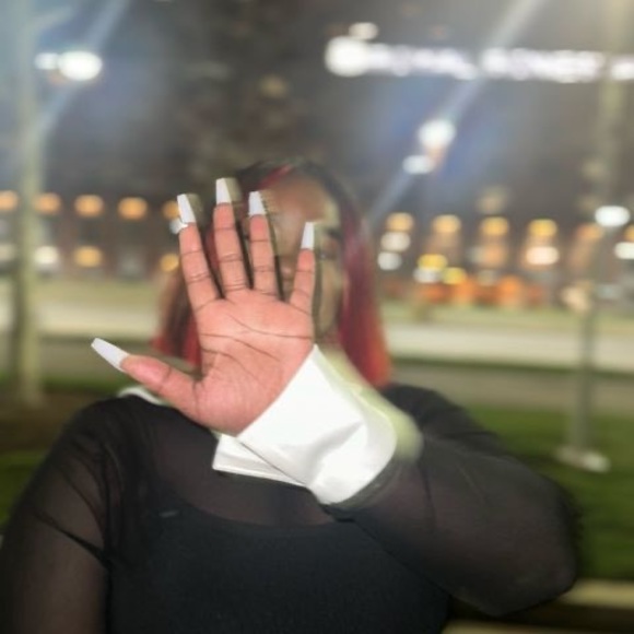 Meet your Posher, Didi - Picture 1 of 1